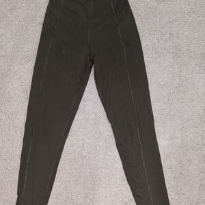 Woman's Active Wear Leggings - Size Small
